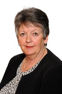 Profile image for Councillor Linda M Broadley